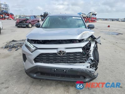 Piąte zdjęcie samochodu w środku: 2025 TOYOTA RAV4 LE VIN:2T3H1RFV7SC342990 - miniatura