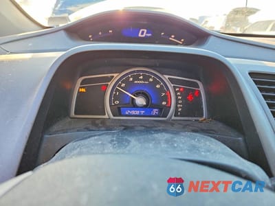 Zdjęcie 9 z 12 samochodu: 2010 HONDA CIVIC LX VIN:2HGFG1B69AH519088 - miniatura