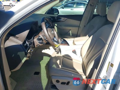 Zdjęcie 7 z 13 samochodu: 2019 AUDI Q7 PRESTIGE VIN:WA1VAAF73KD046960 - miniatura