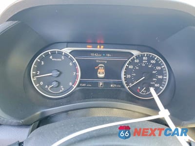 Zdjęcie 9 z 11 samochodu: 2025 NISSAN SENTRA SR VIN:3N1AB8DV9SY220140 - miniatura