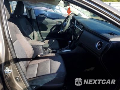 Zdjęcie 7 z 12 samochodu: 2018 TOYOTA COROLLA L VIN:2T1BURHE2JC984549 - miniatura
