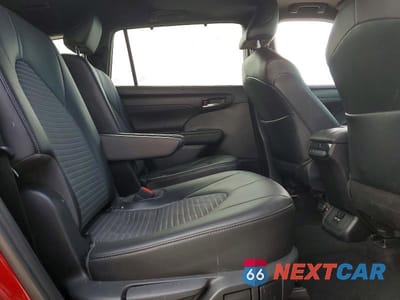 Zdjęcie 11 z 12 samochodu: 2021 TOYOTA HIGHLANDER XSE VIN:5TDLZRBH9MS075874 - miniatura