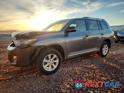 2013 TOYOTA HIGHLANDER HYBRID JTEBC3EH8D2016078 - główne zdjęcie licytacji z USA - miniatura