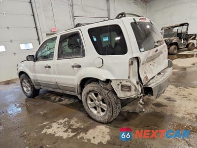 Drugie zdjęcie samochodu z przodu: 2005 FORD ESCAPE XLT VIN:1FMYU931X5KD11376 - miniatura