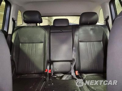 Zdjęcie 10 z 12 samochodu: 2022 VOLKSWAGEN TIGUAN SE VIN:3VV2B7AX7NM151558 - miniatura
