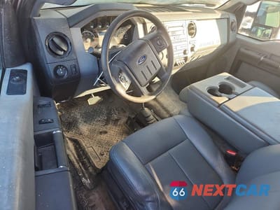 Zdjęcie 8 z 12 samochodu: 2016 FORD F350 SUPER DUTY VIN:1FT8X3B66GEC71059 - miniatura