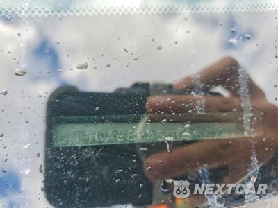 Zdjęcie 12 z 12 samochodu: 2005 TOYOTA CAMRY SOLARA SE VIN:4T1CA38P45U056676 - miniatura