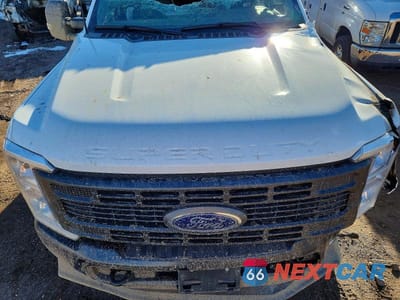 Zdjęcie 11 z 12 samochodu: 2024 FORD F350 SUPER DUTY FLATBED TRUCK VIN:1FD8W3FN2REE85405 - miniatura