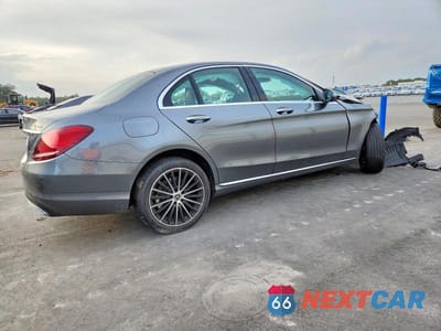 Trzecie zdjęcie samochodu z tyłu: 2020 MERCEDES-BENZ C 300 4MATIC VIN:W1KWF8EB4LR602567 - miniatura