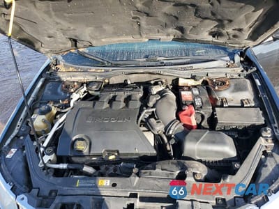 Zdjęcie 11 z 12 samochodu: 2010 LINCOLN MKZ VIN:3LNHL2JC7AR646647 - miniatura