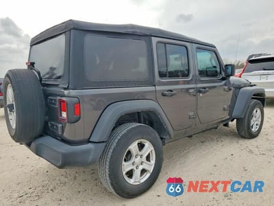 Trzecie zdjęcie samochodu z tyłu: 2022 JEEP WRANGLER UNLIMITED SPORT VIN:1C4HJXDM2NW225644 - miniatura