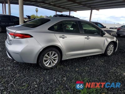 Trzecie zdjęcie samochodu z tyłu: 2023 TOYOTA COROLLA LE VIN:JTDBCMFE8P3026879 - miniatura