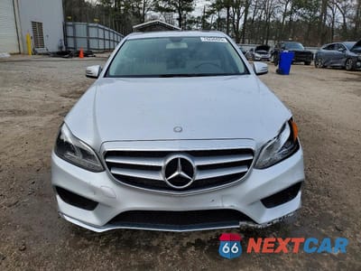 Piąte zdjęcie samochodu w środku: 2014 MERCEDES-BENZ E 350 VIN:WDDHF5KB4EA885601 - miniatura