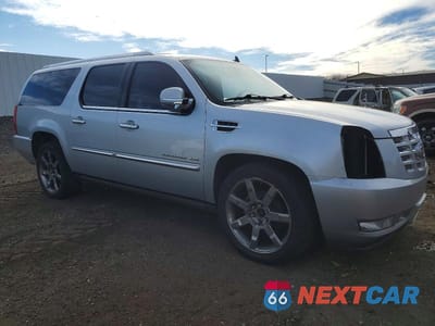 Czwarte zdjęcie samochodu z boku: 2012 CADILLAC ESCALADE ESV LUXURY VIN:1GYS4HEF7CR190379 - miniatura
