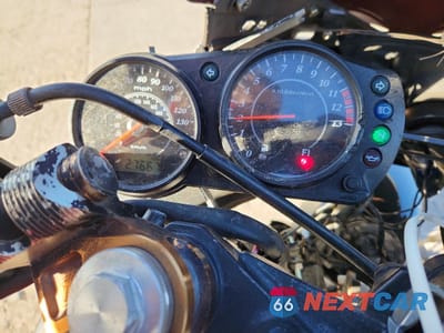 Zdjęcie 7 z 10 samochodu: 2007 KAWASAKI EX650 A VIN:JKAEXEA157A021348 - miniatura