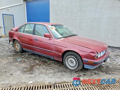 Czwarte zdjęcie samochodu z boku: 1991 BMW 525 I AUTOMATIC VIN:WBAHD6316MBJ65671 - miniatura