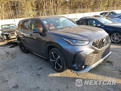 Czwarte zdjęcie samochodu z boku: 2021 TOYOTA HIGHLANDER XSE VIN:5TDJZRAH7MS060539 - miniatura