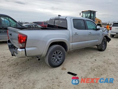 Czwarte zdjęcie samochodu z boku: 2023 TOYOTA TACOMA DOUBLE CAB VIN:3TYAZ5CN0PT034739 - miniatura