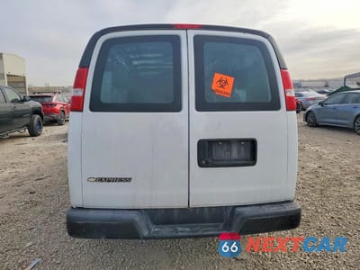Zdjęcie 6 z 12 samochodu: 2018 CHEVROLET EXPRESS G3500 UTILITY / SERVICE VAN VIN:1GCZGHFG8J1337985 - miniatura