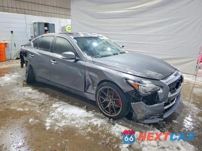 Czwarte zdjęcie samochodu z boku: 2015 INFINITI Q50 BASE VIN:JN1BV7AR3FM405533 - miniatura
