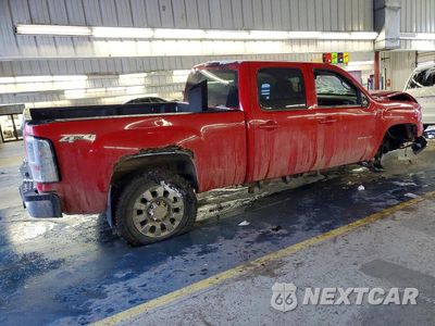 Trzecie zdjęcie samochodu z tyłu: 2011 GMC SIERRA K2500 SLT VIN:1GT121C88BF183265 - miniatura