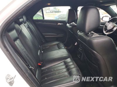 Zdjęcie 10 z 13 samochodu: 2019 CHRYSLER 300 S VIN:2C3CCABG6KH698864 - miniatura