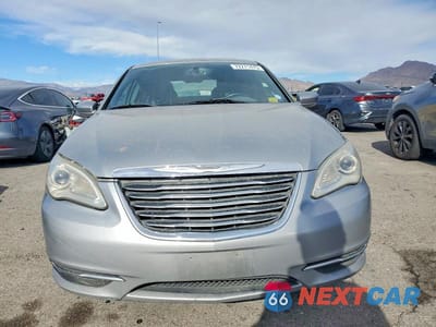 Piąte zdjęcie samochodu w środku: 2013 CHRYSLER 200 TOURING VIN:1C3CCBBB0DN766273 - miniatura