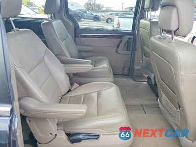 Zdjęcie 11 z 12 samochodu: 2012 VOLKSWAGEN ROUTAN SEL PREMIUM VIN:2C4RVADG2CR355946 - miniatura