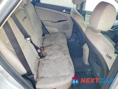 Zdjęcie 11 z 12 samochodu: 2019 HYUNDAI TUCSON LIMITED VIN:KM8J33A42KU909590 - miniatura