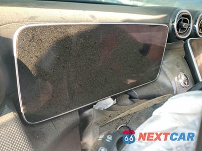 Zdjęcie 9 z 13 samochodu: 2024 MERCEDES-BENZ GLC 43 4MATIC AMG VIN:W1NKM8HB0RF139954 - miniatura