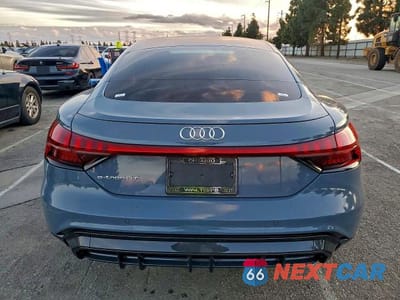 Zdjęcie 6 z 11 samochodu: 2023 AUDI E-TRON GT PRESTIGE VIN:WAUDJBFW9P7006481 - miniatura