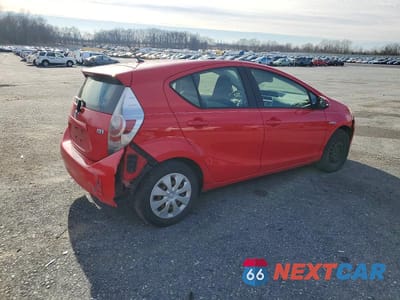 Trzecie zdjęcie samochodu z tyłu: 2012 TOYOTA PRIUS C VIN:JTDKDTB36C1523298 - miniatura