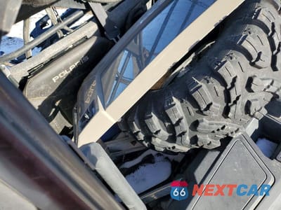 Piąte zdjęcie samochodu w środku: 2024 POLARIS RANGER XP 1000 UTILITY VEHICLE VIN:4XARRY999R8083558 - miniatura