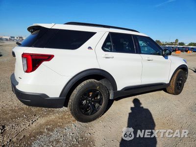 Trzecie zdjęcie samochodu z tyłu: 2023 FORD EXPLORER TIMBERLINE VIN:1FMSK8JH4PGC24830 - miniatura