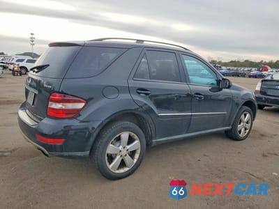 Trzecie zdjęcie samochodu z tyłu: 2009 MERCEDES-BENZ ML 350 VIN:4JGBB86E99A491238 - miniatura
