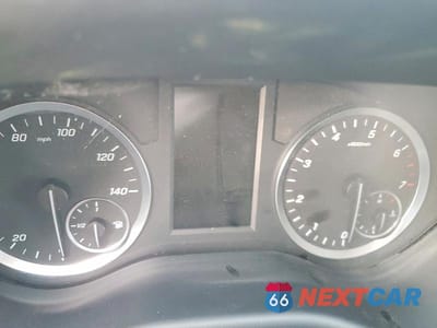 Zdjęcie 9 z 12 samochodu: 2023 MERCEDES-BENZ METRIS VIN:W1WV0FEY2P4295830 - miniatura