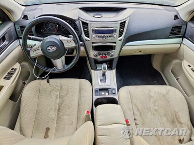 Zdjęcie 8 z 12 samochodu: 2010 SUBARU LEGACY 2.5I PREMIUM VIN:4S3BMBC66A3232496 - miniatura