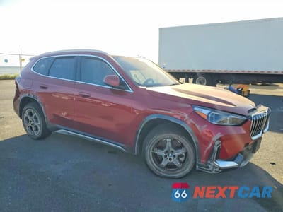 Czwarte zdjęcie samochodu z boku: 2026 BMW X1 XDRIVE28I VIN:WBX73EF04T5435396 - miniatura