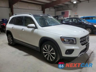 Czwarte zdjęcie samochodu z boku: 2023 MERCEDES-BENZ GLB 250 4MATIC VIN:W1N4M4HB2PW325610 - miniatura