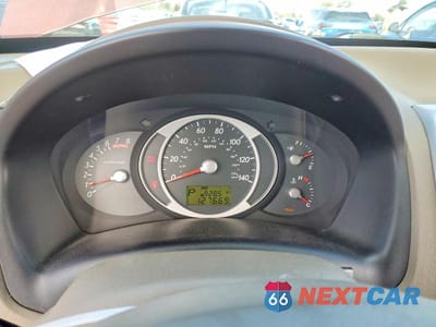 Zdjęcie 9 z 12 samochodu: 2008 HYUNDAI TUCSON SE VIN:KM8JN12D98U896620 - miniatura