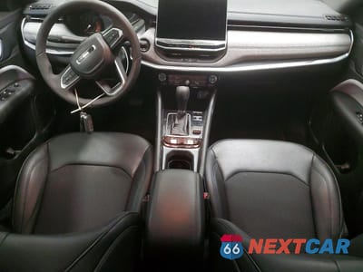 Zdjęcie 8 z 12 samochodu: 2024 JEEP COMPASS LATITUDE VIN:3C4NJDBN1RT175599 - miniatura