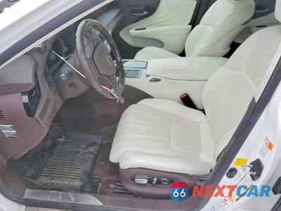 Zdjęcie 7 z 11 samochodu: 2019 LEXUS LS 500 VIN:JTHC5LFF7K5006104 - miniatura