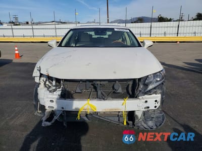 Piąte zdjęcie samochodu w środku: 2016 LEXUS ES 300H VIN:JTHBW1GG0G2127795 - miniatura