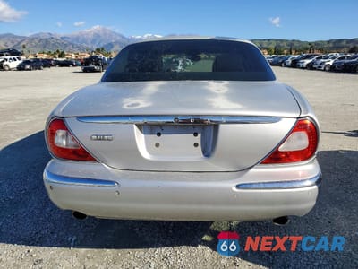Zdjęcie 6 z 12 samochodu: 2006 JAGUAR XJ8 L VIN:SAJWA79B16SG49845 - miniatura