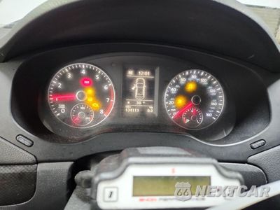Zdjęcie 9 z 13 samochodu: 2012 VOLKSWAGEN JETTA GLI VIN:3VW567AJ4CM132066 - miniatura