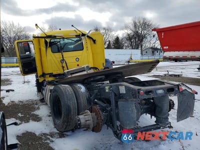 Trzecie zdjęcie samochodu z tyłu: 2025 MACK ANTHEM SEMI TRUCK VIN:1M1AN4GY1SM051804 - miniatura