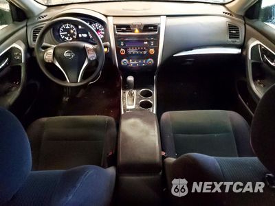 Zdjęcie 8 z 12 samochodu: 2013 NISSAN ALTIMA 2.5 VIN:1N4AL3AP3DN580075 - miniatura