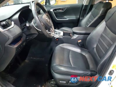 Zdjęcie 7 z 13 samochodu: 2022 TOYOTA RAV4 LIMITED VIN:2T3N1RFVXNW291958 - miniatura