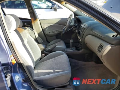 Zdjęcie 7 z 12 samochodu: 2000 NISSAN SENTRA BASE VIN:3N1CB51A0YL385671 - miniatura