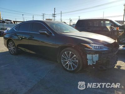 Czwarte zdjęcie samochodu z boku: 2020 LEXUS ES 300H VIN:58AD21B14LU012130 - miniatura